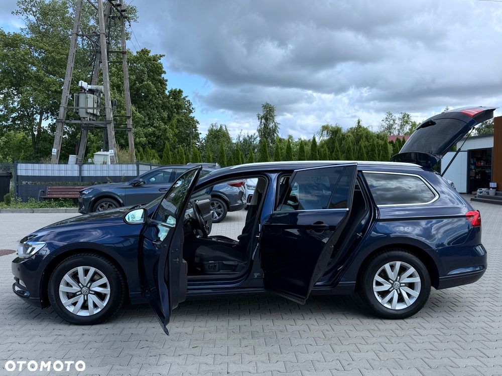 Volkswagen Passat 2.0 TDI BMT Comfortline - 16