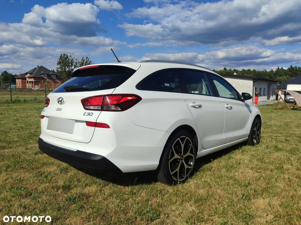 Hyundai i30 1.6 CRDi Comfort - 3