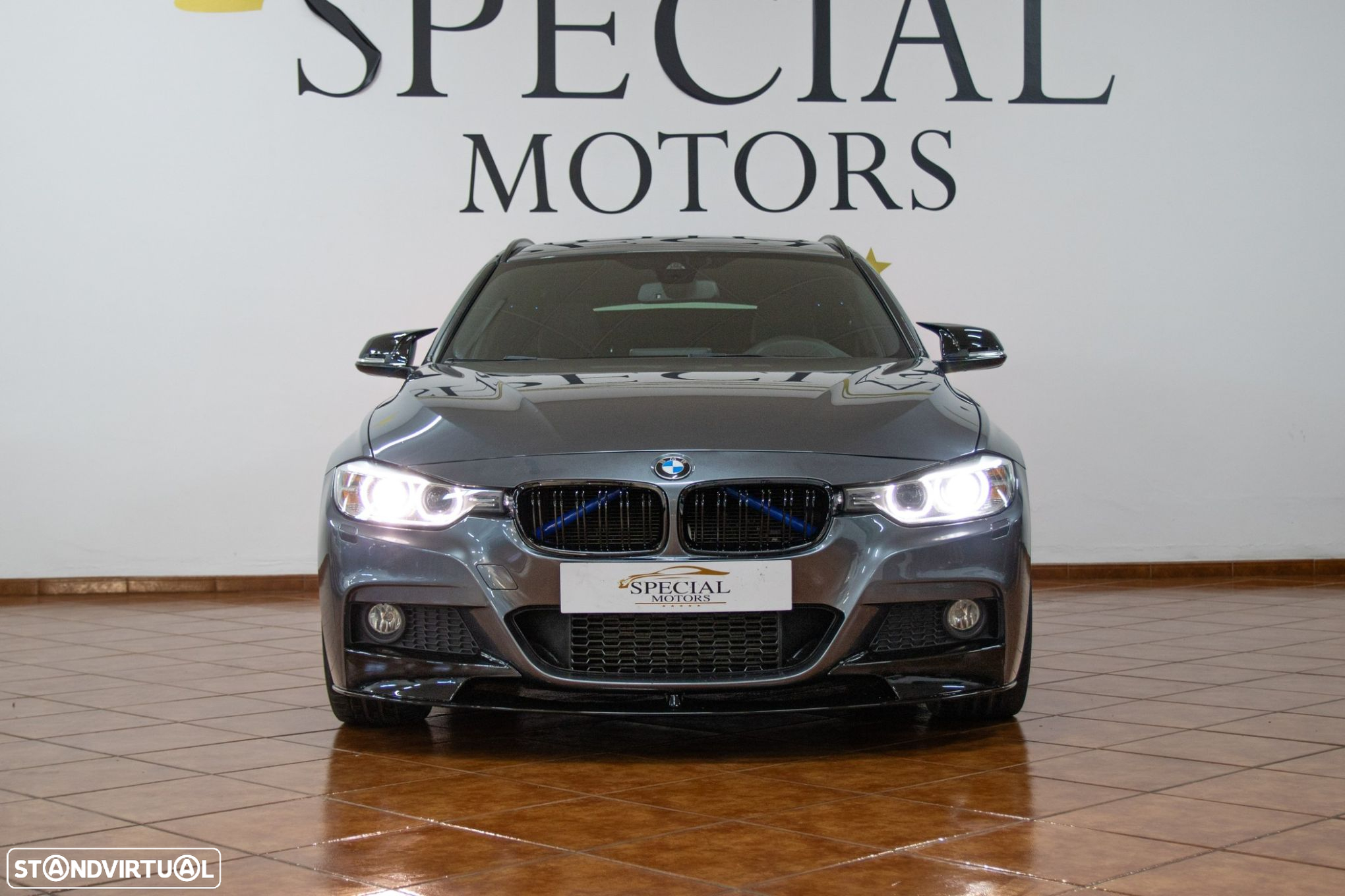 BMW 320 d Touring Auto Pack M - 2