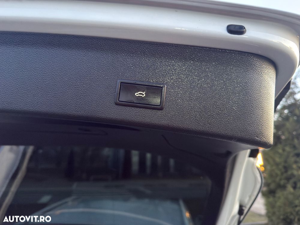 Audi A4 2.0 TDI DPF quattro S tronic Ambiente - 14