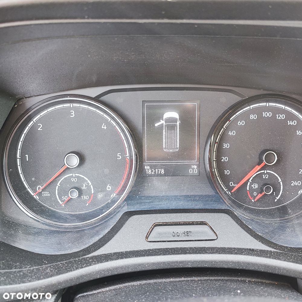 Volkswagen TRANSPORTER T6 - 11