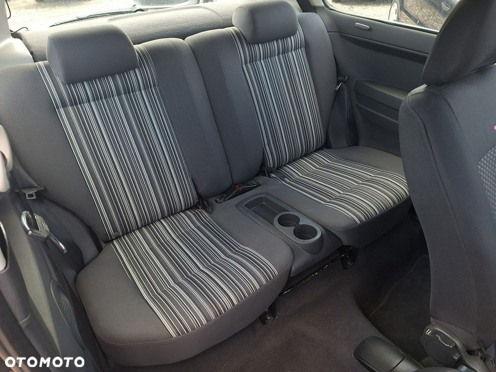 Volkswagen Fox - 7
