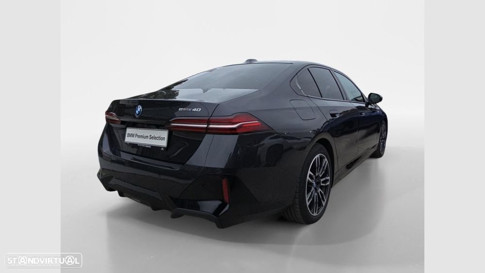 BMW i5 eDrive40 Pack Desportivo M - 7