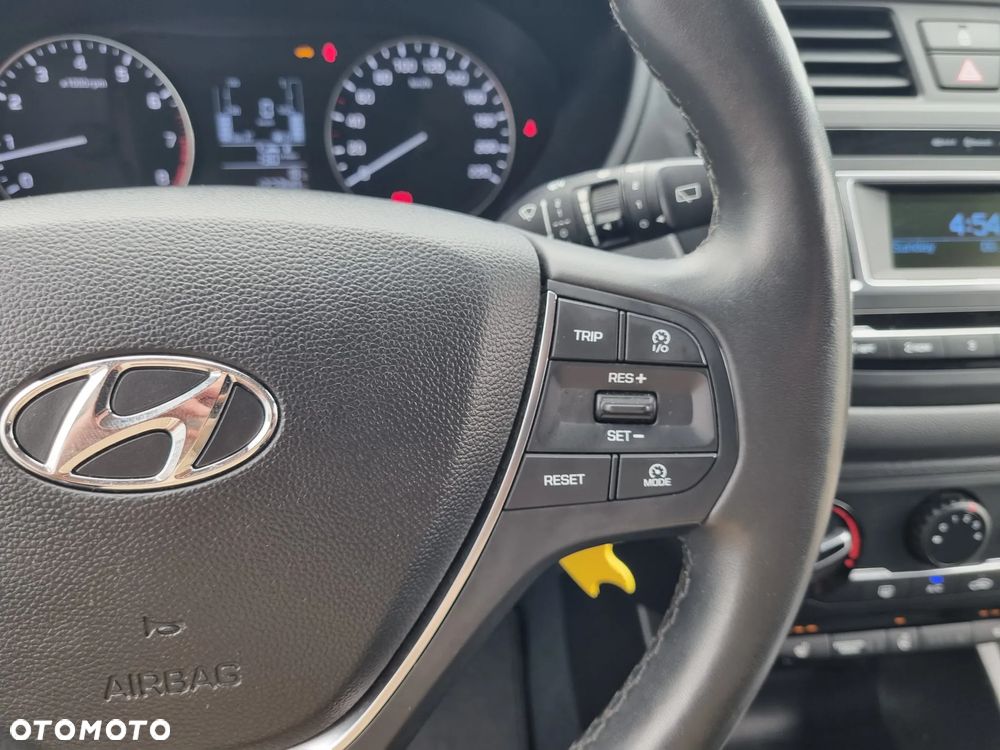 Hyundai i20 1.2 YES Plus - 16