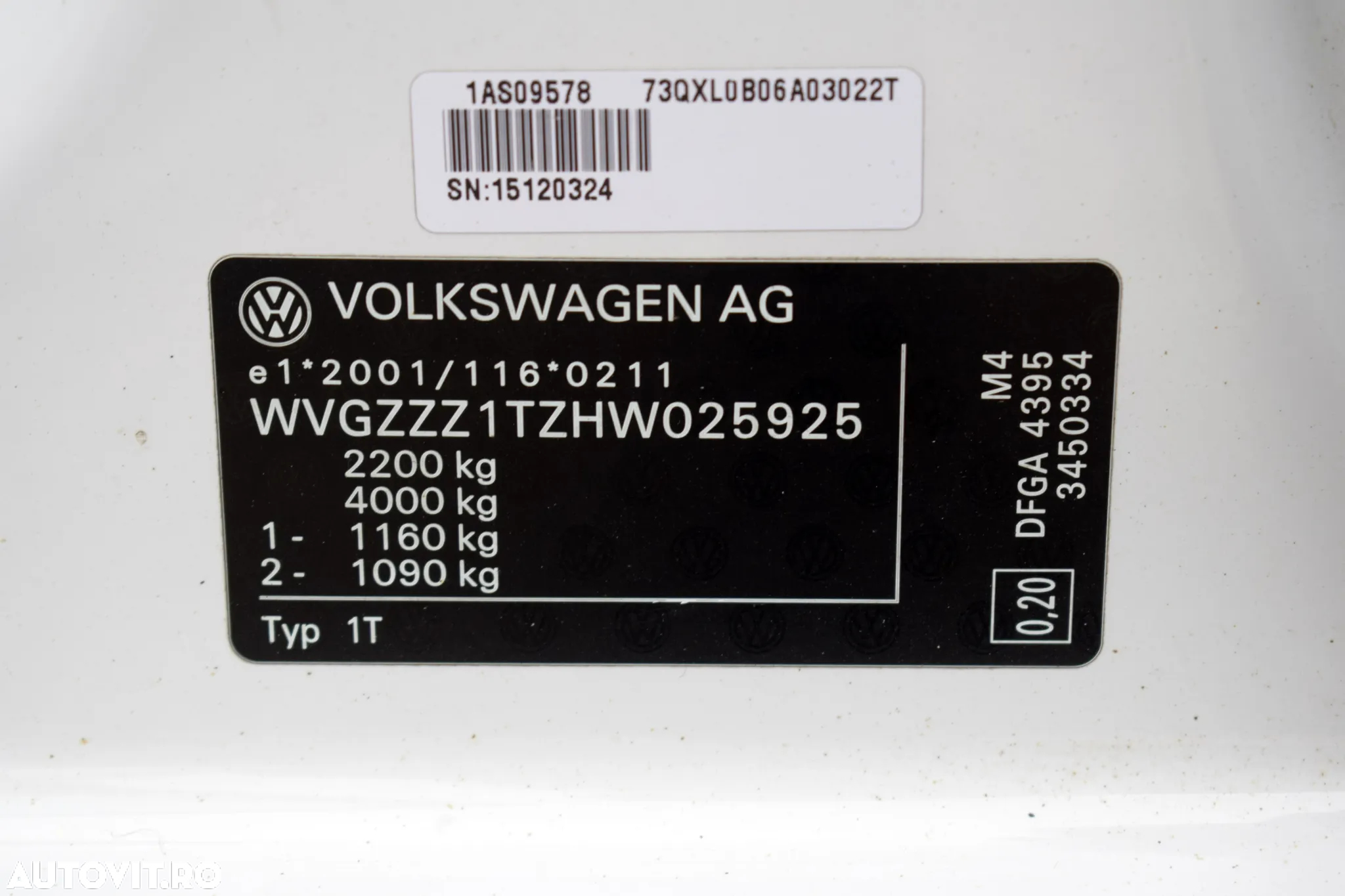 Volkswagen Touran 2.0 TDI DSG Comfortline - 23