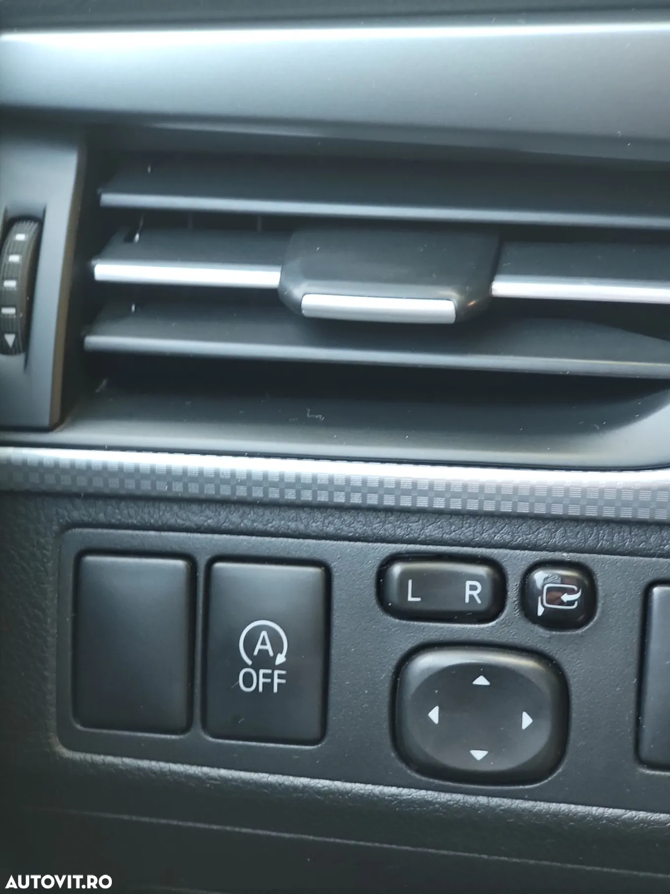 Toyota Avensis 2.0 D-4D Elegance - 13