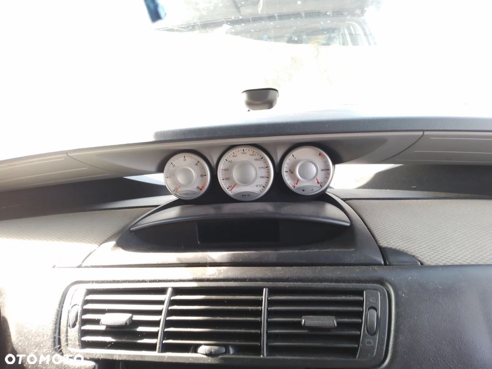 PEUGEOT 807 2.0 HDI 02-14  FOTEL PRAWY LEWY PRZÓD - 24