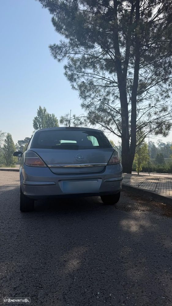 Opel Astra 1.3 CDTI Cosmo - 2