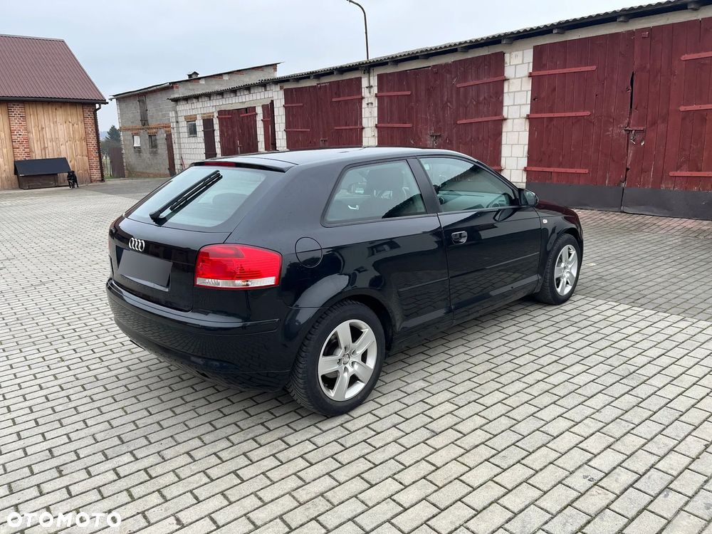 Audi A3 Sportback 1.9 TDI Ambition - 4