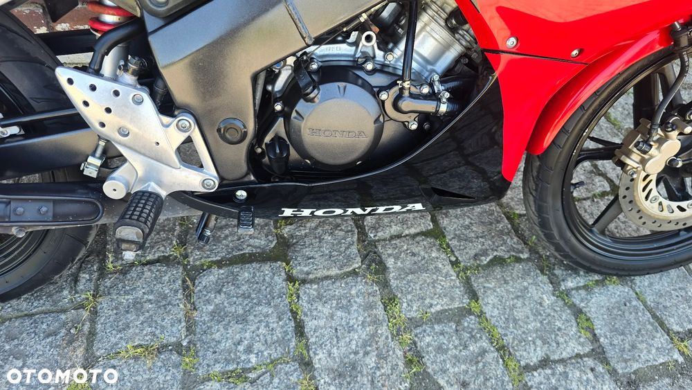 Honda CBR - 31