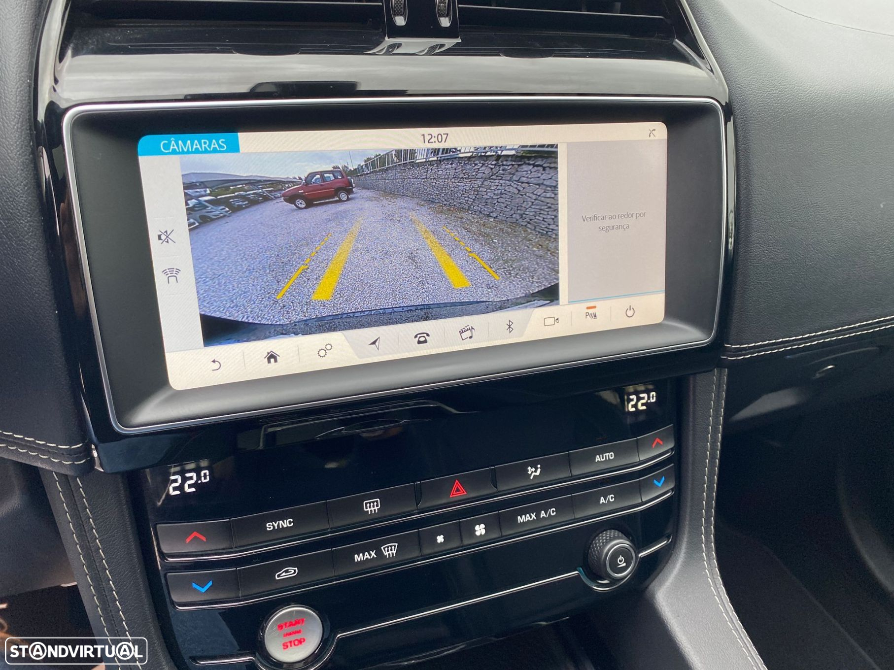 Jaguar F-Pace 2.0 i4D R-Sport Aut. - 11