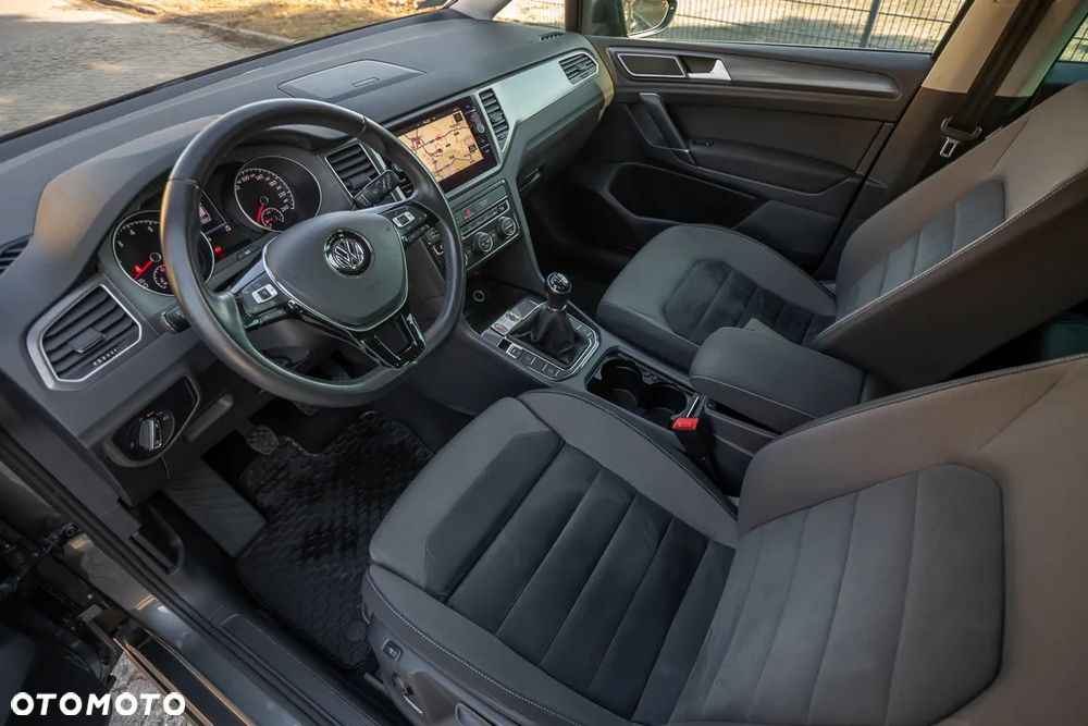 Volkswagen Golf Sportsvan 1.5 TSI ACT OPF Comfortline - 17