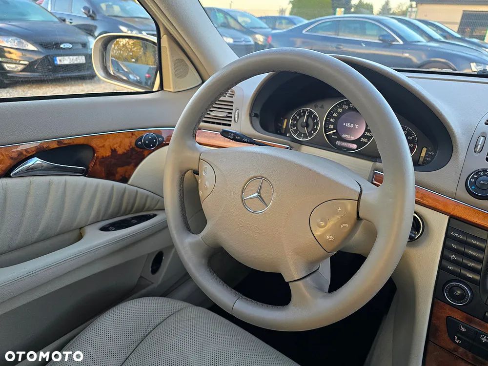 Mercedes-Benz Klasa E - 30