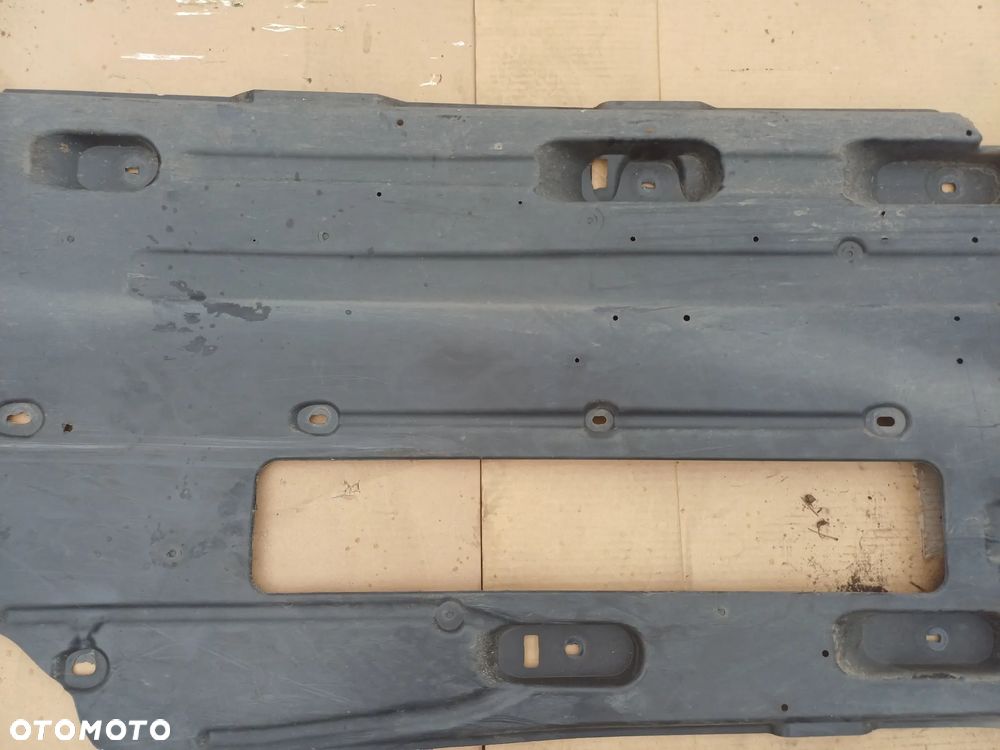 Opel Grandland X płyta osłona podłogi podwozia prawa 982772538001 - 3
