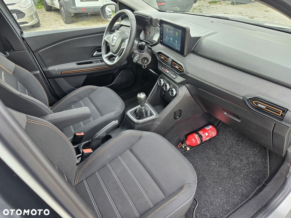 Dacia Sandero - 18