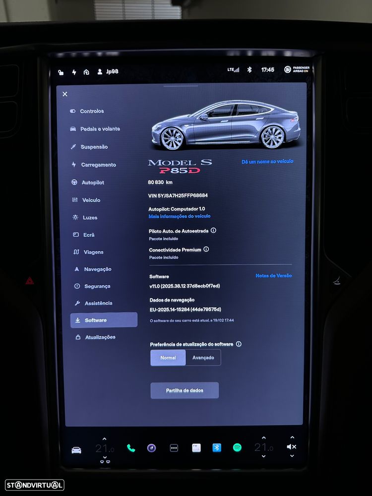 Tesla Model S P85D - 16