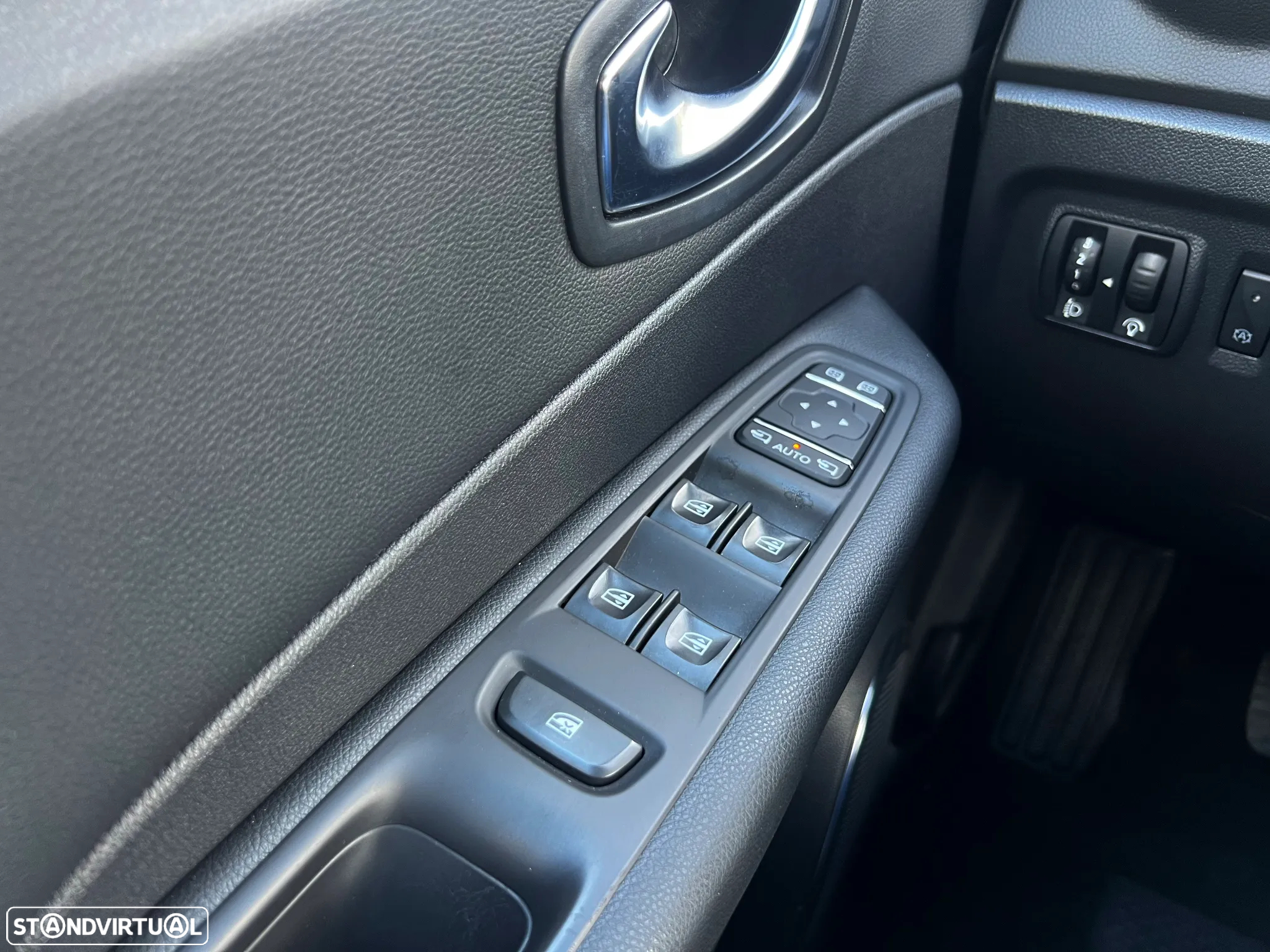 Renault Captur 1.5 dCi Exclusive - 12