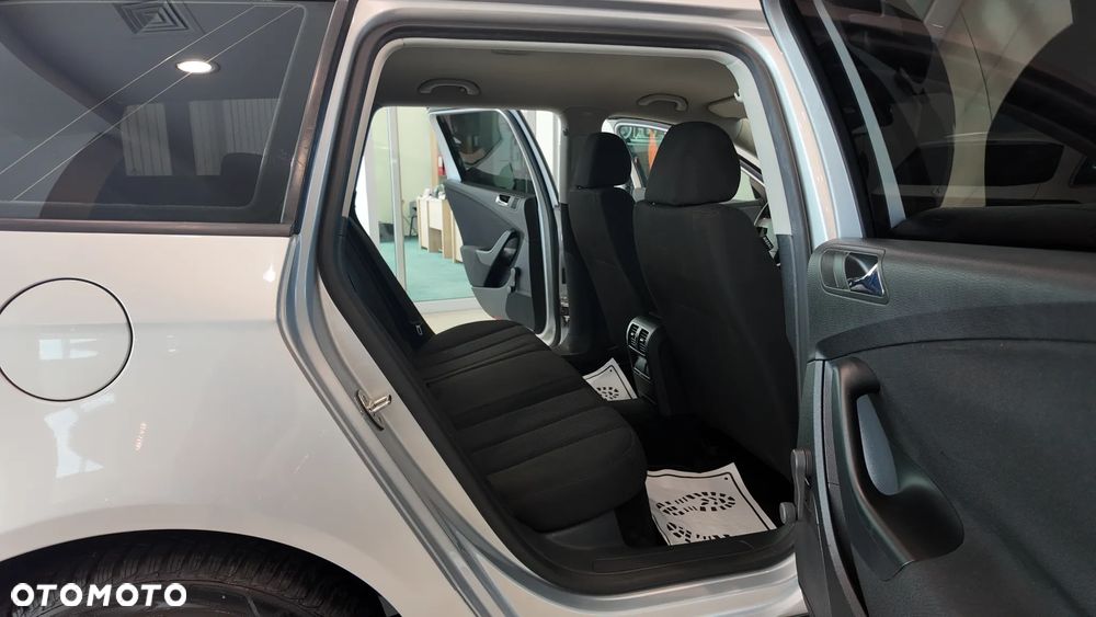 Volkswagen Passat 1.4 TSI Comfortline - 34