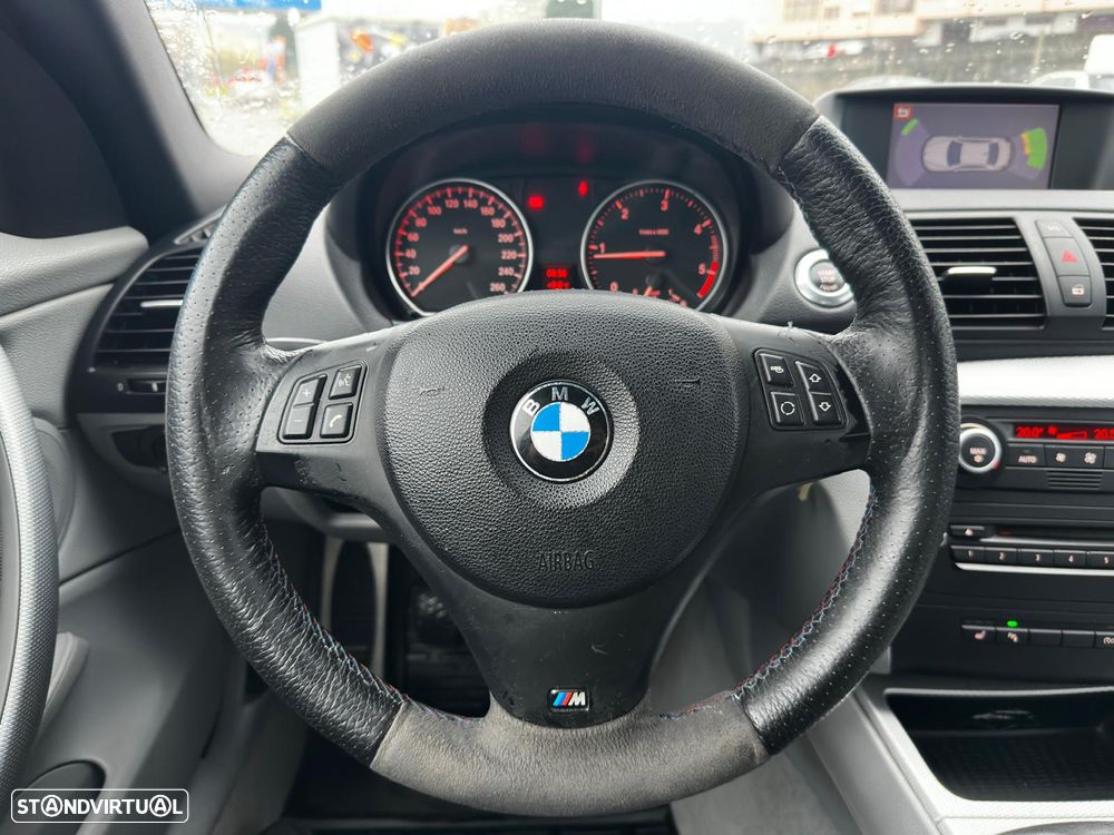 BMW 120 d Limited Edition Lifestyle c/ M Sport Pack - 6