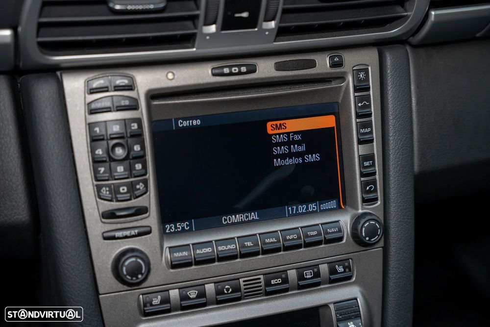 Porsche 911 (997) Carrera S - 15