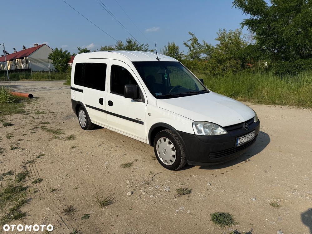 Opel Combo Tour 1.6 - 2