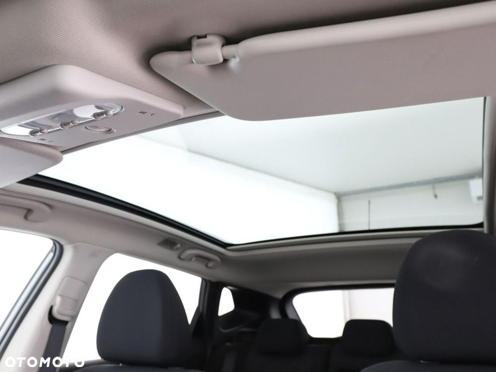 Nissan Qashqai 1.6 DIG-T N-Connecta - 37