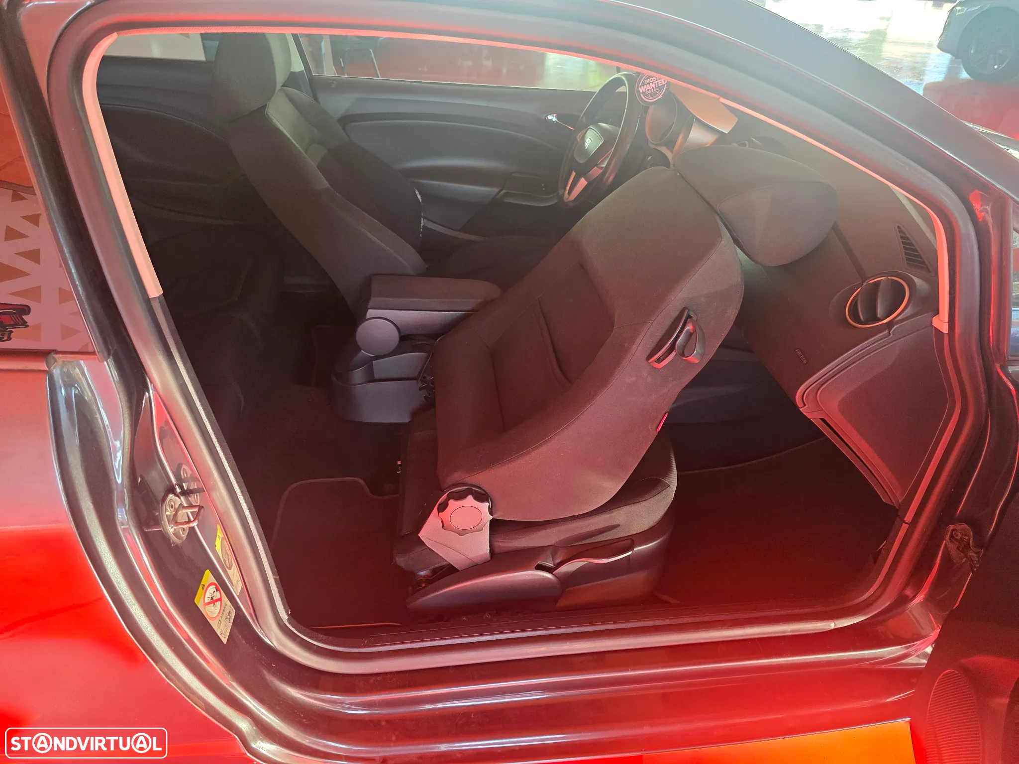 SEAT Ibiza SC 1.6 TDi Sport DPF - 21