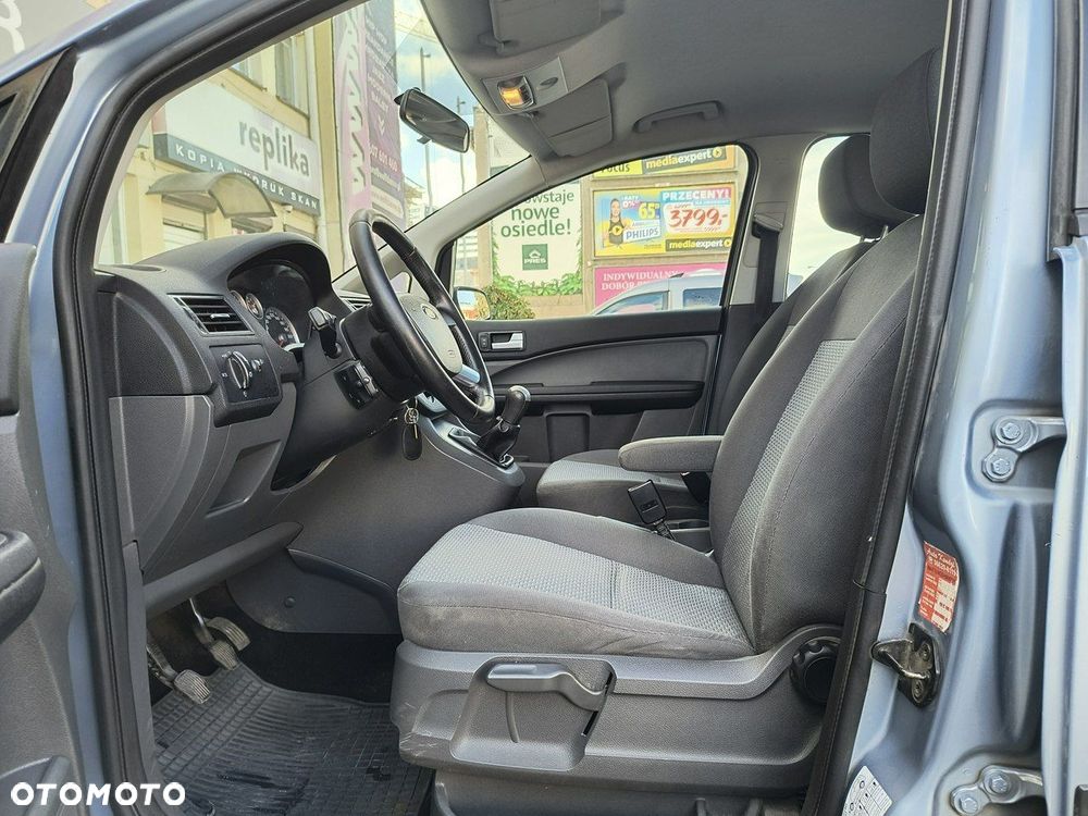 Ford C-MAX - 11