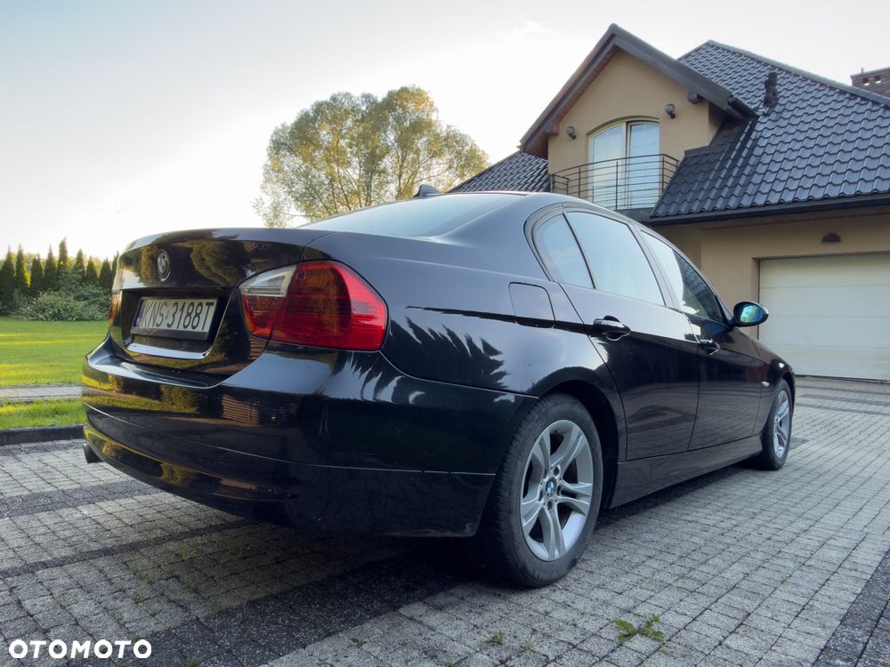 BMW Seria 3 318i Edition Exclusive - 9