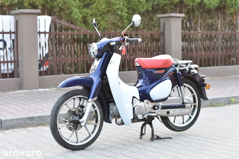 Honda Super Cub - 24