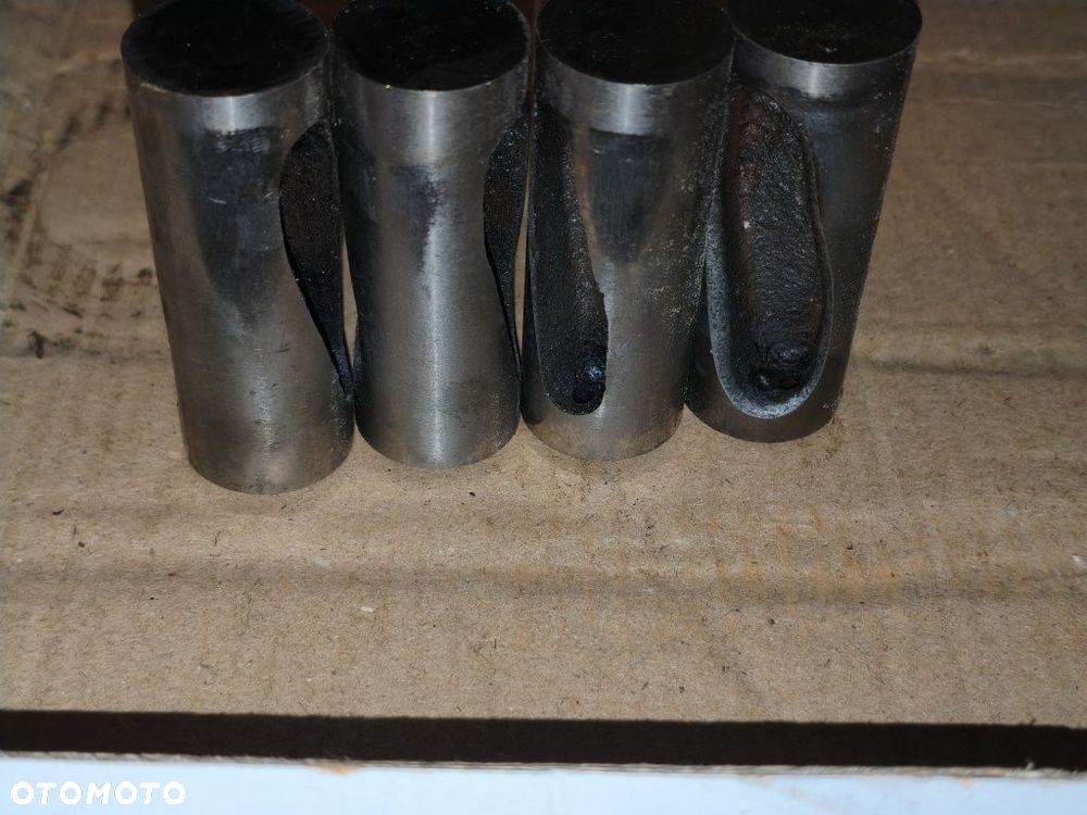 Oryginalne popychacze zaworowe Dniepr MT K650 - 9