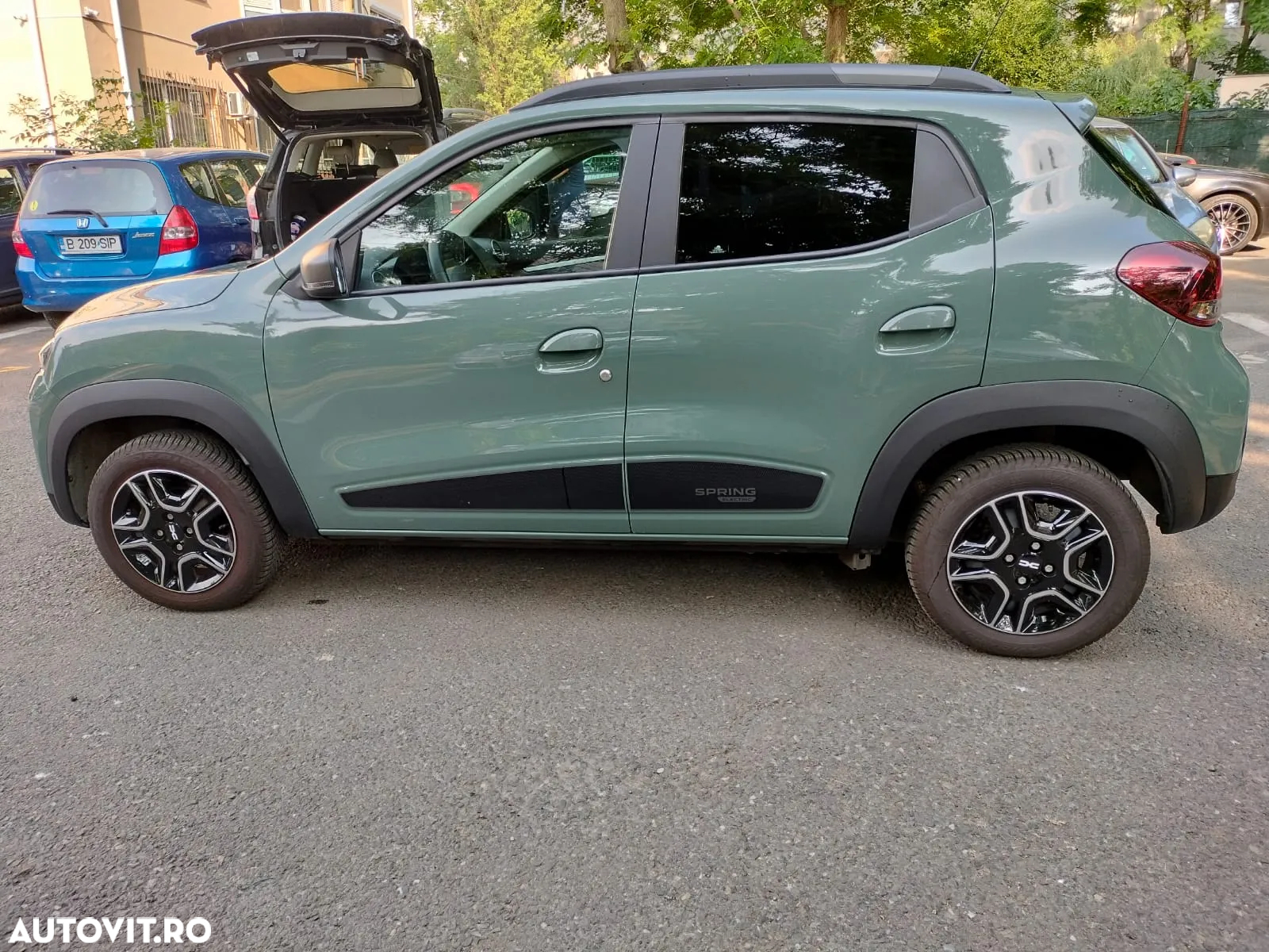 Dacia Spring Expression - 3