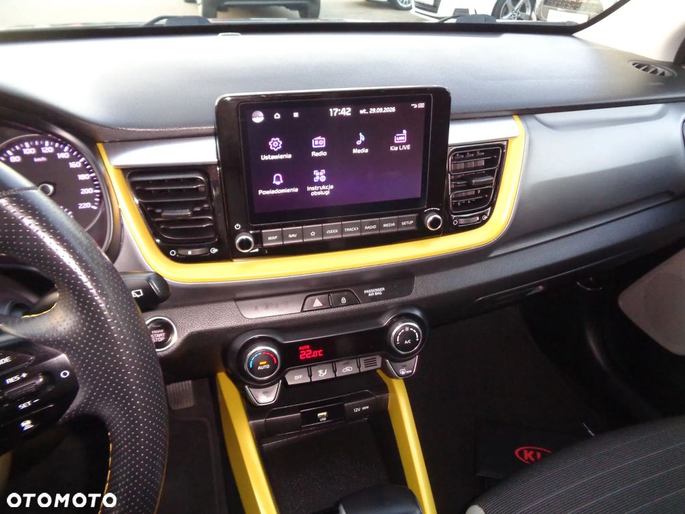 Kia Stonic - 12