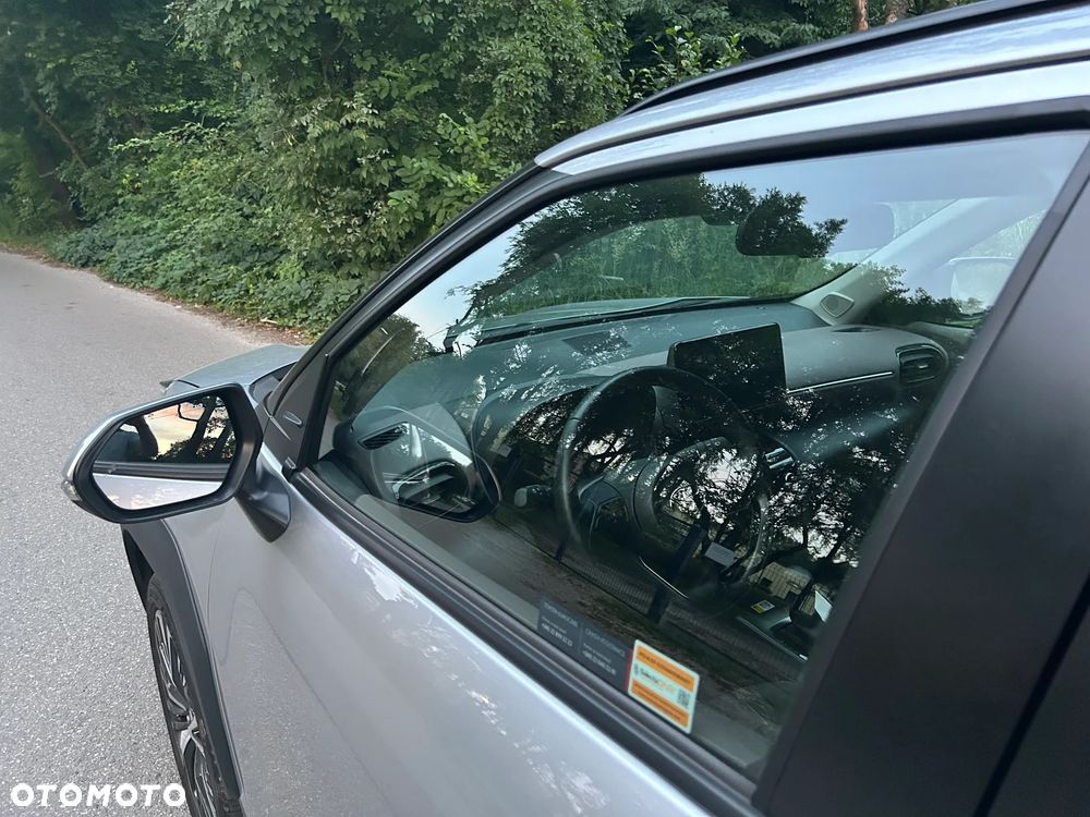 Toyota Yaris Cross Hybrid 1.5 Executive 4x4 - 7