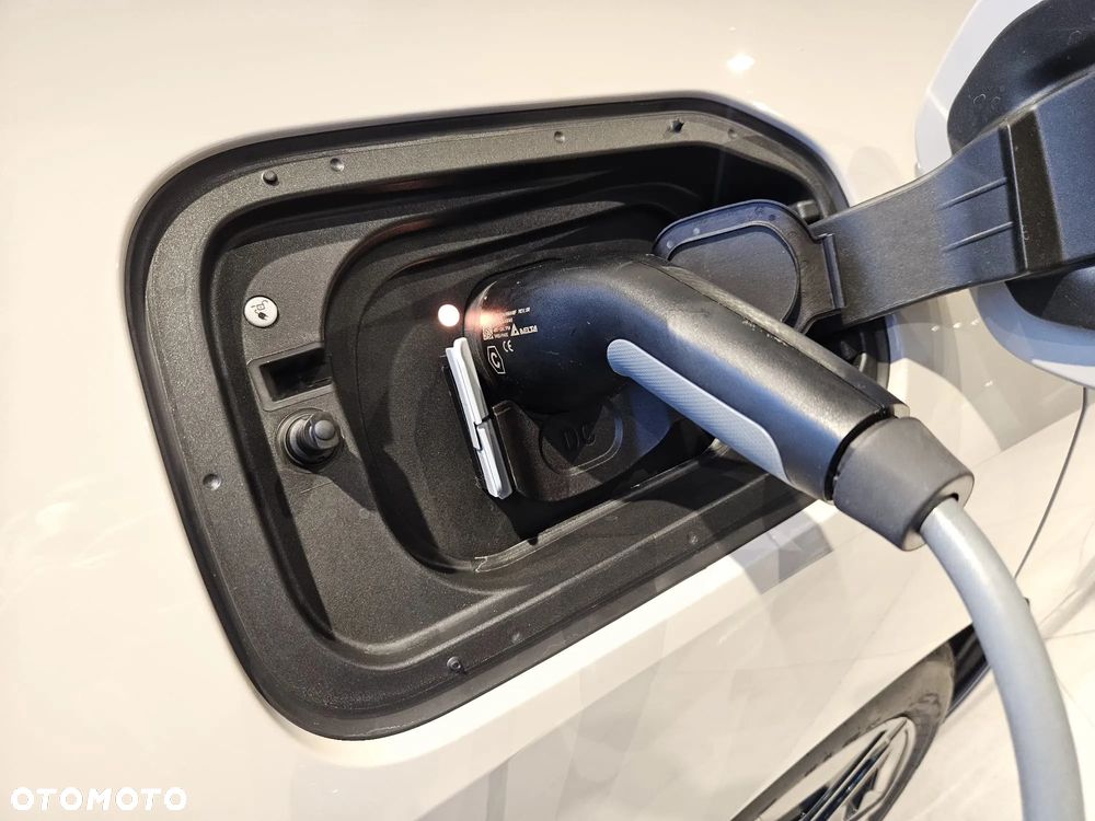 BMW iX xDrive45 - 23