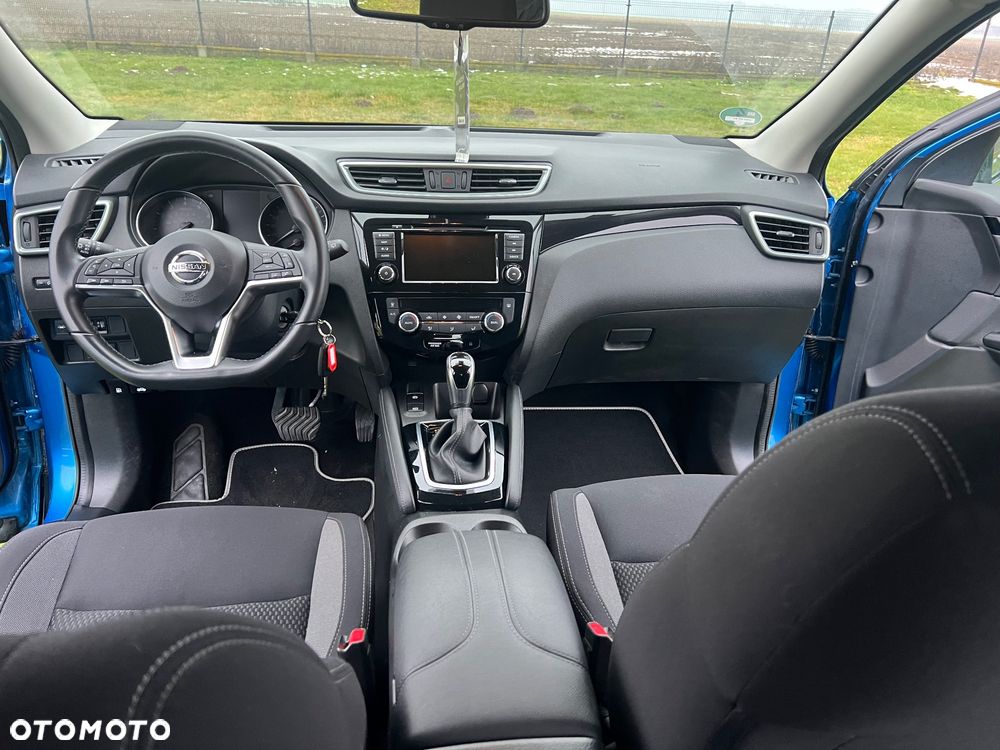 Nissan Qashqai - 32