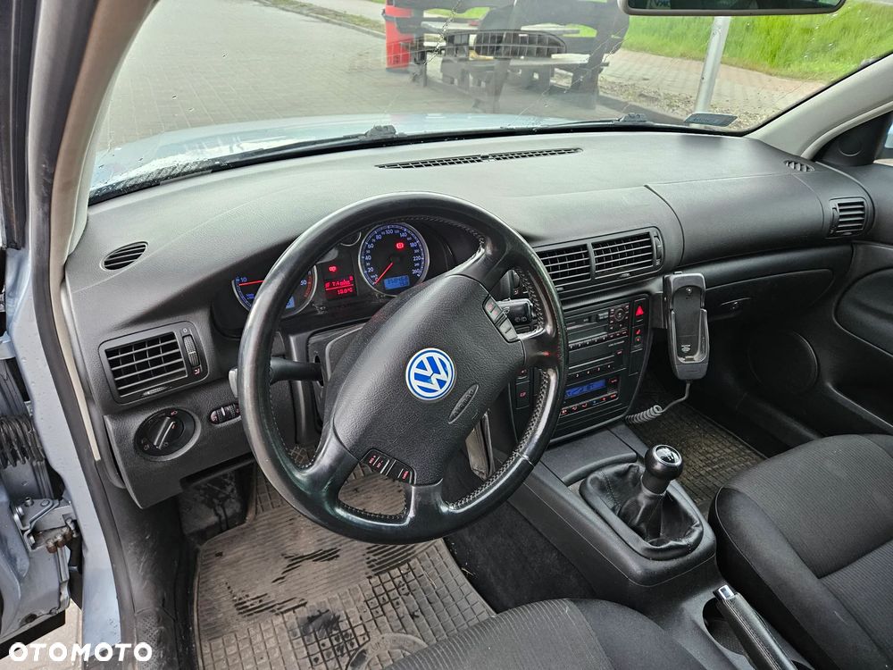 Volkswagen Passat 1.9 TDI - 3