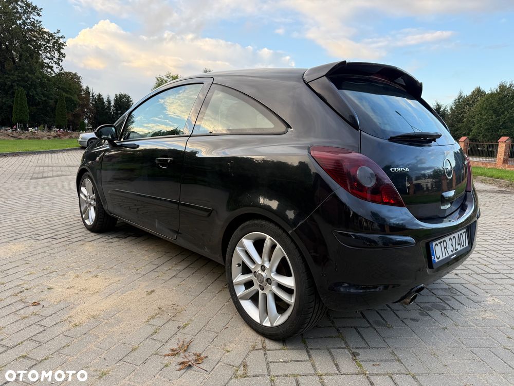 Opel Corsa 1.4 16V Sport - 8
