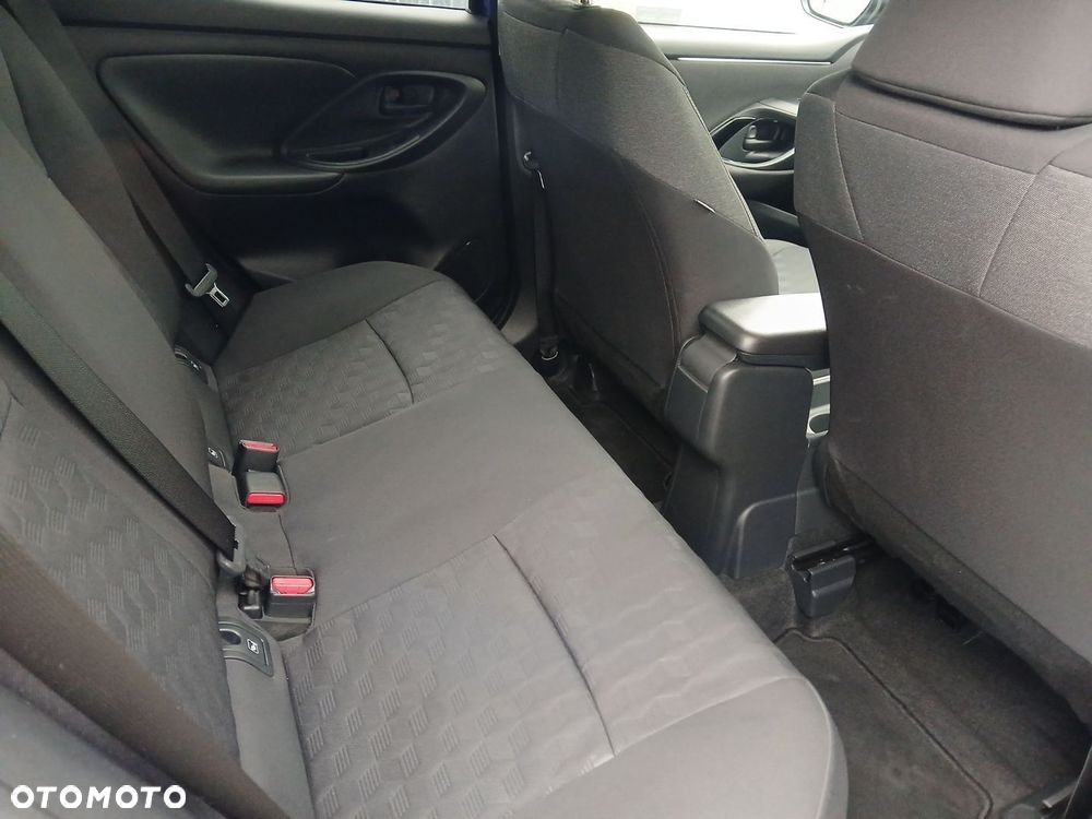 Toyota Yaris Hybrid 1.5 Style - 11