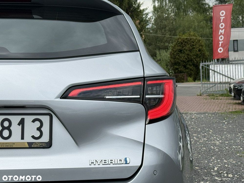 Toyota Corolla 1.8 Hybrid Comfort - 12
