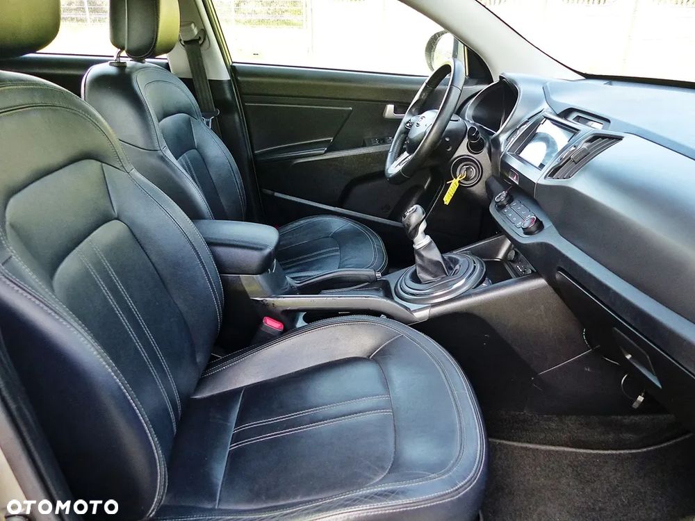 Kia Sportage 1.7 CRDI 2WD Vision - 25