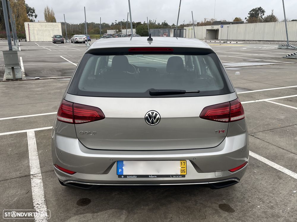 VW Golf 1.6 TDI Confortline - 14