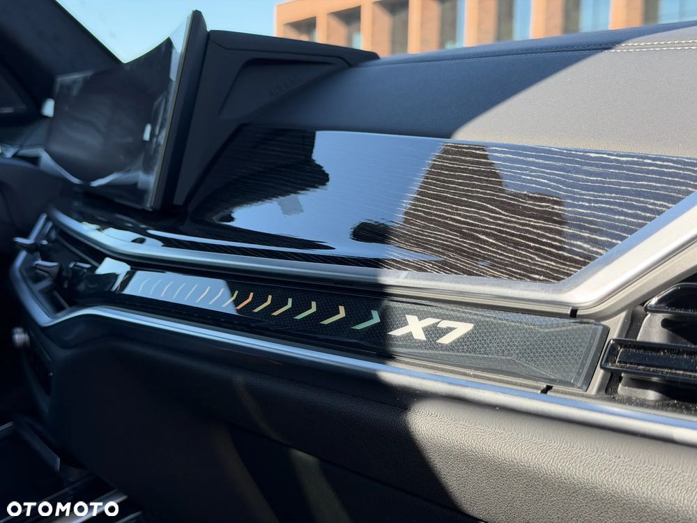 BMW X7 xDrive40d mHEV M Sport sport - 16