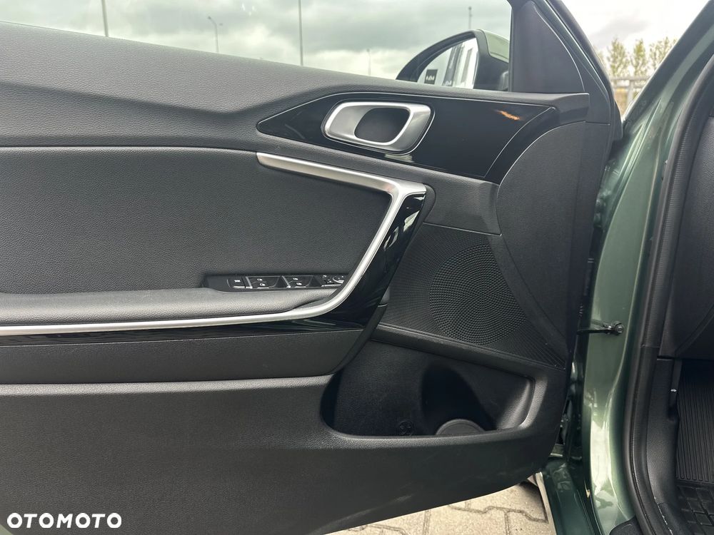 Kia Ceed 1.5 T-GDI Tribute - 10