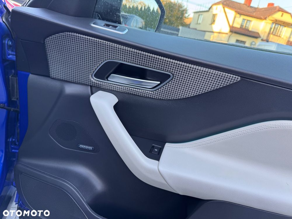 Jaguar F-Pace 3.0 V6 AWD S - 28