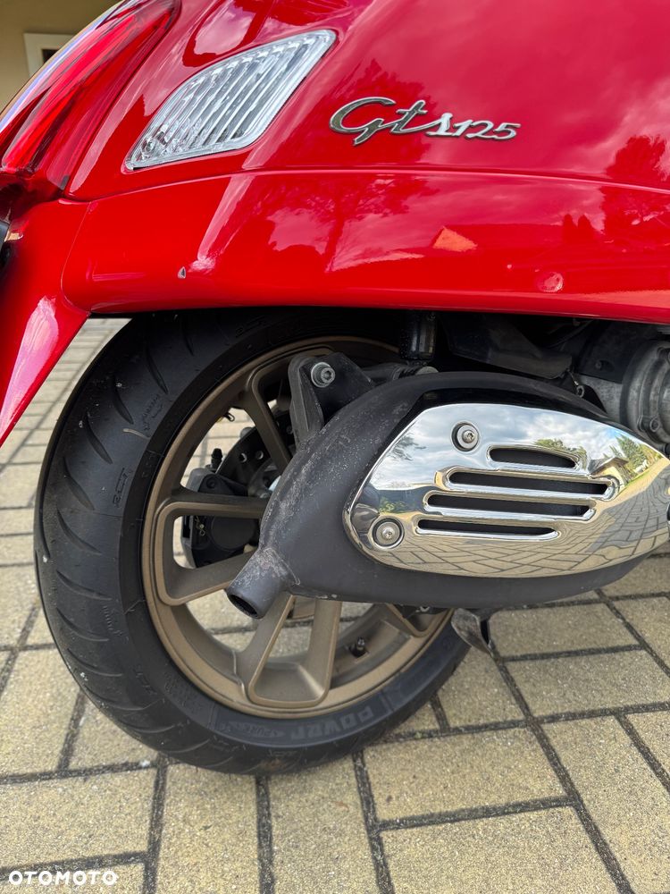 Vespa GTS - 10