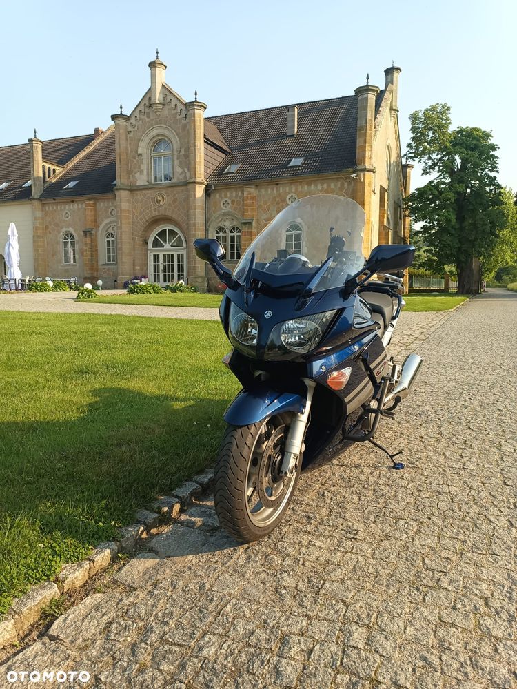 Yamaha FJR - 1