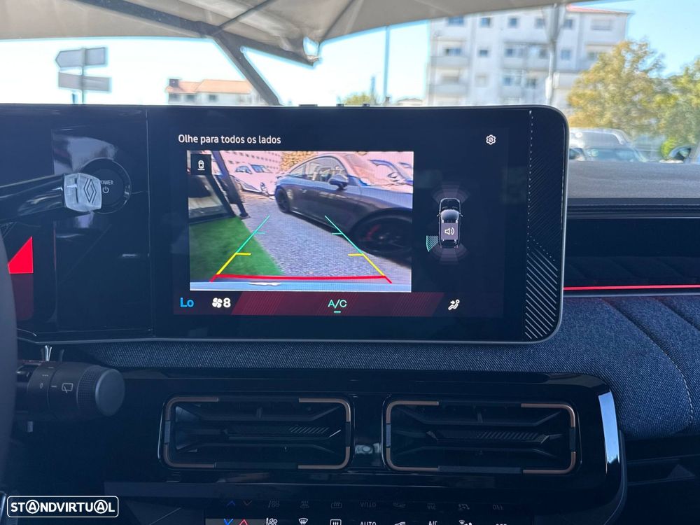 Renault 4 E-Tech 52 kWh Techno Autonomia Conforto - 50