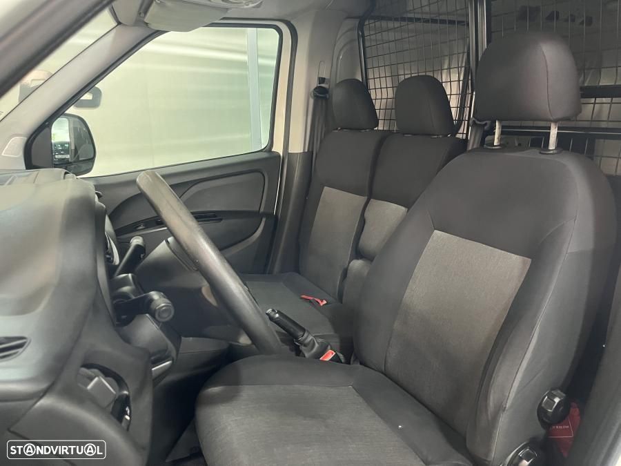 Fiat Doblo MAXI CARGO - 11