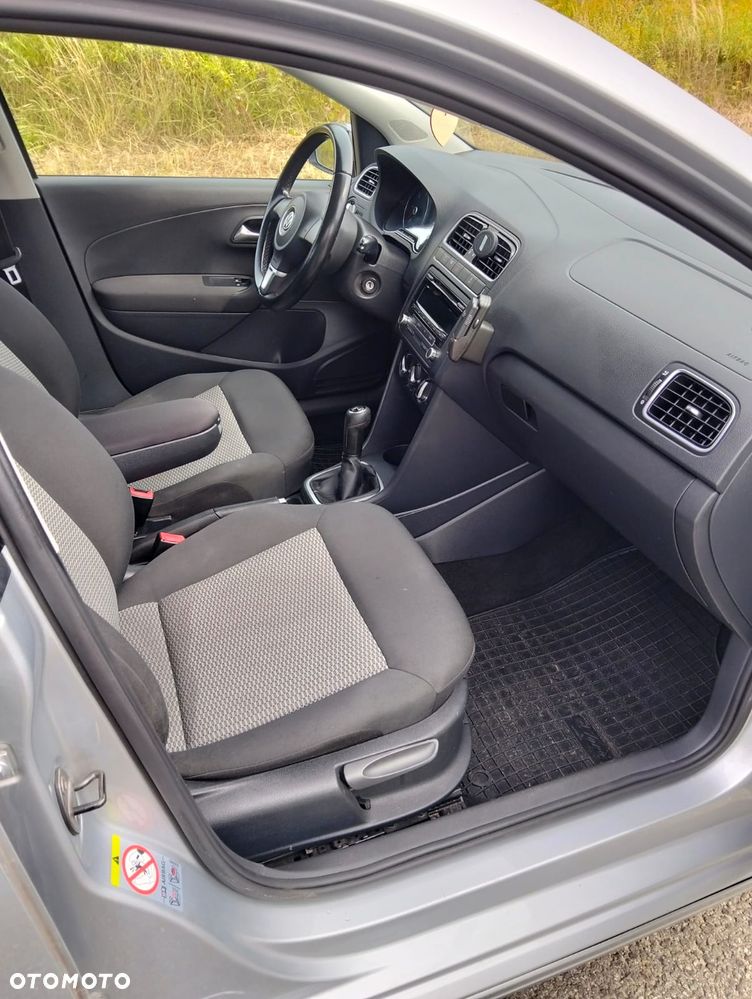 Volkswagen Polo 1.2 TDI Blue Motion - 16